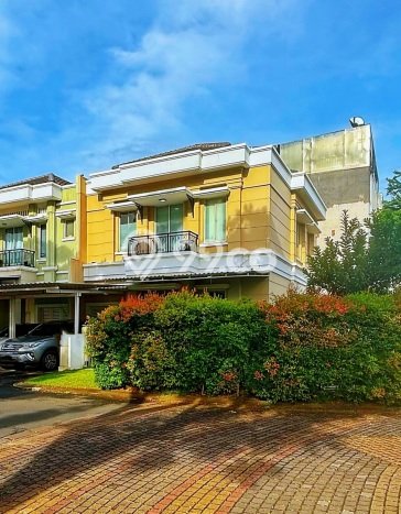 Rumah Luxury Modern Tanpa Renovasi di Gading Serpong Tangerang Rumah Luxury Modern Tanpa Renovasi di Gading Serpong Tangerang