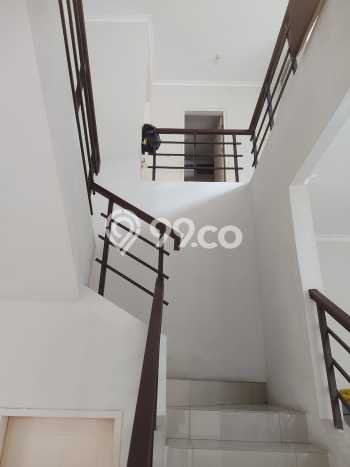 Dijual Rumah Luas Megah Dengan View Cantik di Gading Serpong, Tangerang Dijual Rumah Luas Megah Dengan View Cantik di Gading Serpong, Tangerang