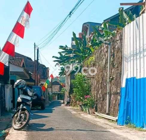 Hunian Cantik Modern Lb 100m2 di Semarang Selatan, Semarang Hunian Cantik Modern Lb 100m2 di Semarang Selatan, Semarang