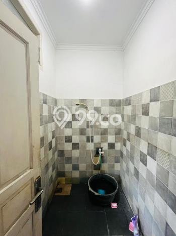 Siap Huni Rumah Mewah 5 Kamar di Semarang Barat Dekat ke Mana Pun Siap Huni Rumah Mewah 5 Kamar di Semarang Barat Dekat ke Mana Pun