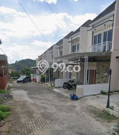 Hunian Cantik Modern Lb 73m2 di Banyumanik, Semarang Hunian Cantik Modern Lb 73m2 di Banyumanik, Semarang
