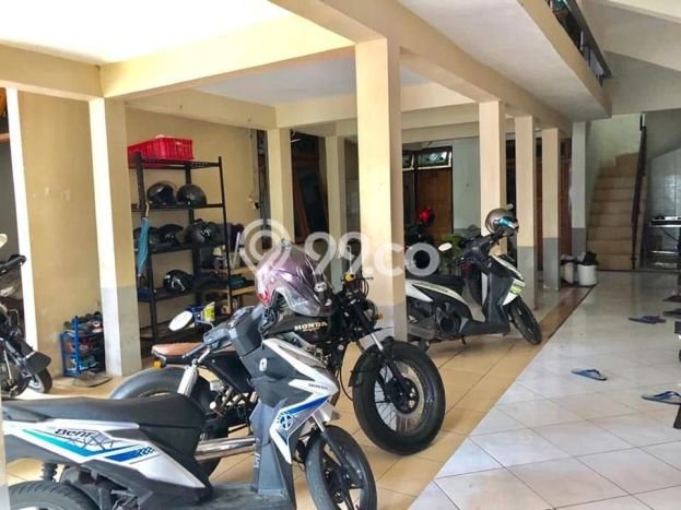 Dijual Segera Kost 20 Kamar, 5 Kamar Mandi di Tembalang, Semarang, Luas 450m2 Dijual Segera Kost 20 Kamar, 5 Kamar Mandi di Tembalang, Semarang, Luas 450m2