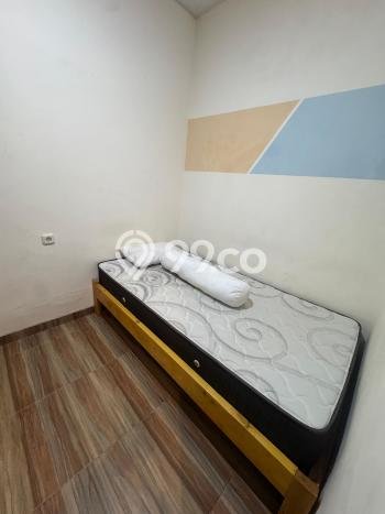 Rumah Kost untuk Dijual di Tembalang dengan 27 KT, 27 KM, Luas 700m2 Rumah Kost untuk Dijual di Tembalang dengan 27 KT, 27 KM, Luas 700m2