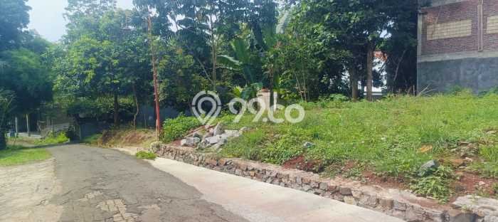 Tanah di Gunung Pati, Semarang Luas 180m2 Dijual Segera Tanah di Gunung Pati, Semarang Luas 180m2 Dijual Segera