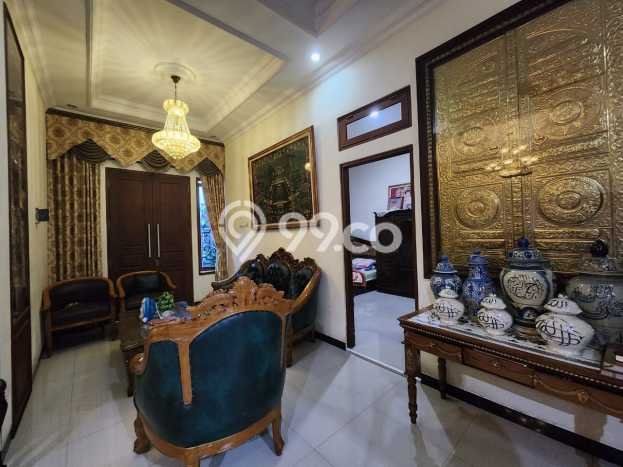 For Sale Rumah 5 Kamar Lokasi Strategis Bagus dan Strategis di Semarang Barat For Sale Rumah 5 Kamar Lokasi Strategis Bagus dan Strategis di Semarang Barat
