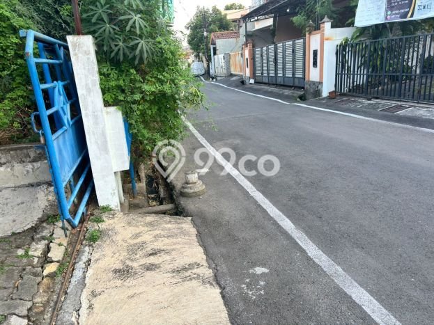 Dijual Rumah 3 Kamar Lokasi Strategis Nyaman dan Strategis di Semarang Barat Dijual Rumah 3 Kamar Lokasi Strategis Nyaman dan Strategis di Semarang Barat