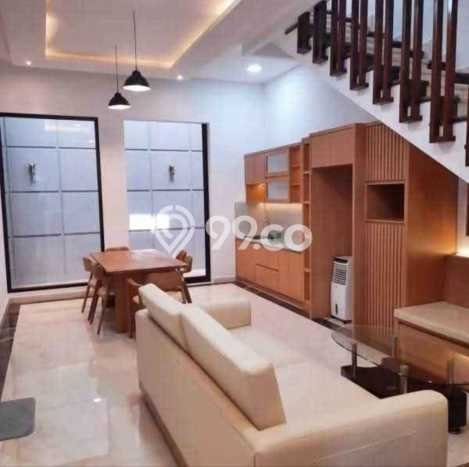 Hunian Mewah Siap Huni LT 126m2 di Banyumanik, Semarang Hunian Mewah Siap Huni LT 126m2 di Banyumanik, Semarang