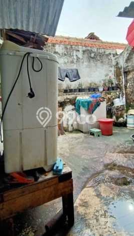 Rumah Modern Minimalis 5 Kamar Siap Huni di Semarang Barat Rumah Modern Minimalis 5 Kamar Siap Huni di Semarang Barat