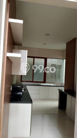Dijual Hunian Mewah dengan Fasilitas Sekitar Komplit di Semarang Selatan, Semarang Dijual Hunian Mewah dengan Fasilitas Sekitar Komplit di Semarang Selatan, Semarang