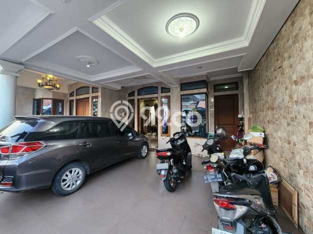 For Sale Rumah 5 Kamar Lokasi Strategis Bagus dan Strategis di Semarang Barat For Sale Rumah 5 Kamar Lokasi Strategis Bagus dan Strategis di Semarang Barat