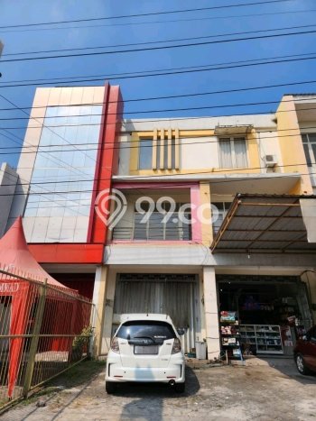 Ruko paling strategis disewakan di Sambikerep Surabaya Ruko paling strategis disewakan di Sambikerep Surabaya