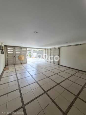 For Sale! Premium House LT 412m2 Desain Modern di Surabaya Kota For Sale! Premium House LT 412m2 Desain Modern di Surabaya Kota