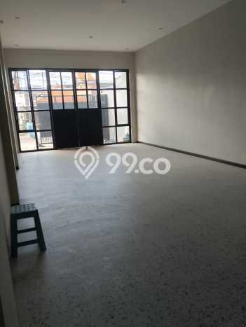Ruko Dijual di Prime Area Surabaya Luas 600m2 Ruko Dijual di Prime Area Surabaya Luas 600m2