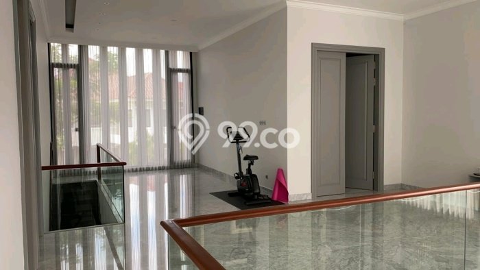 Dijual Rumah Mewah Megah Dengan View Cantik di Pakuwon City, Surabaya Dijual Rumah Mewah Megah Dengan View Cantik di Pakuwon City, Surabaya