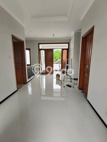 Disewakan Rumah Murah di Dukuh Kupang Surabaya Punya 3 Kamar Tidur Disewakan Rumah Murah di Dukuh Kupang Surabaya Punya 3 Kamar Tidur