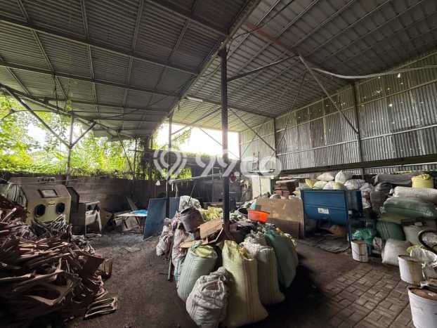 Gudang Dijual di Surabaya LT 401m2 & LB 855m2 Lokasi Terbaik! Gudang Dijual di Surabaya LT 401m2 & LB 855m2 Lokasi Terbaik!
