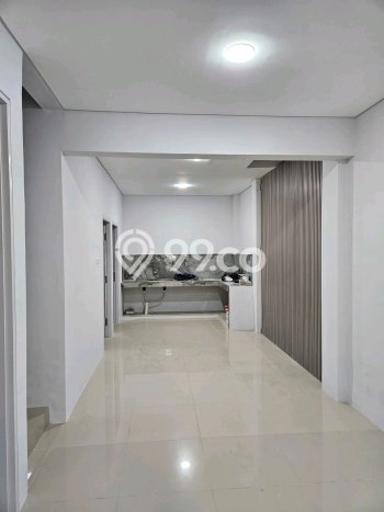 For Sale Hunian Rumah Terawat 6 KT di Citraland, Surabaya For Sale Hunian Rumah Terawat 6 KT di Citraland, Surabaya