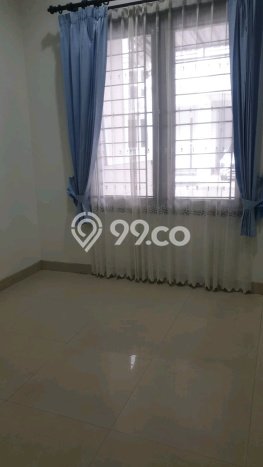 For Sale Hunian Rumah Terawat 3 Kamar di Manyar, Surabaya For Sale Hunian Rumah Terawat 3 Kamar di Manyar, Surabaya