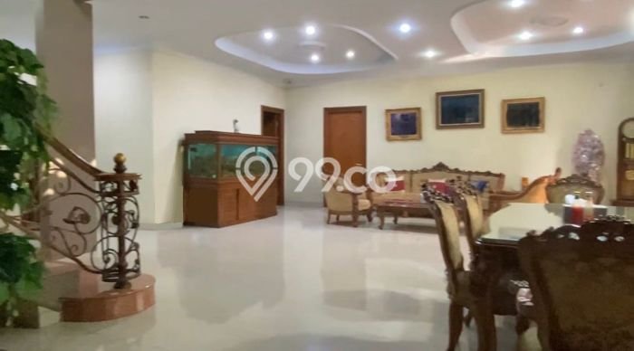 Hot Offer Hunian Mewah Ideal dan Luas di Kebon Jeruk, Jakarta Barat Hot Offer Hunian Mewah Ideal dan Luas di Kebon Jeruk, Jakarta Barat