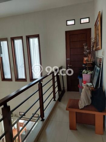 Ready to Use! Luxury House LT 315m2 Desain Elegan di Sektor 3A - Bintaro Ready to Use! Luxury House LT 315m2 Desain Elegan di Sektor 3A - Bintaro