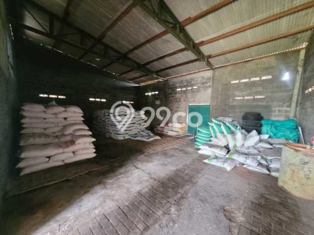 Unit Komersial Dijual di Dlanggu Mojokerto 684m2 Unit Komersial Dijual di Dlanggu Mojokerto 684m2