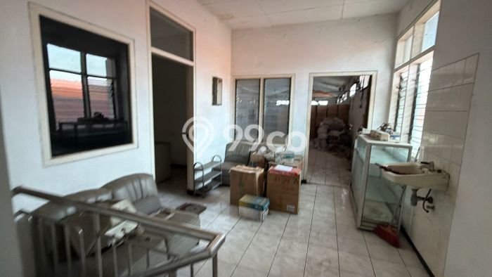 Pabrik Dijual Lokasi Emas di Taman Luas 4229m2 Pabrik Dijual Lokasi Emas di Taman Luas 4229m2