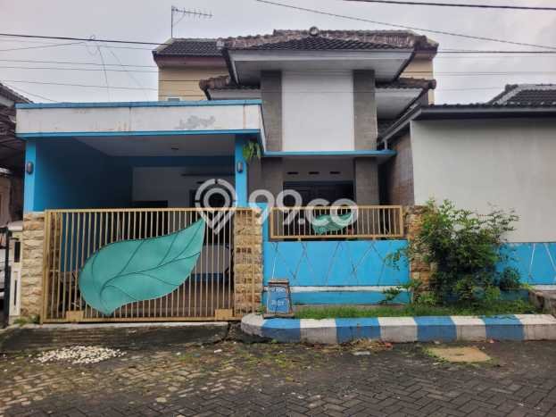 Hunian Cantik Modern Lb 180m2 di Lowokwaru, Malang Hunian Cantik Modern Lb 180m2 di Lowokwaru, Malang