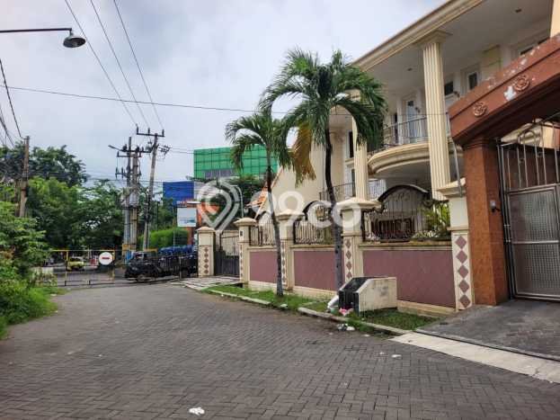Hunian Premium di Surabaya Lokasi Strategis Kondisi Baik Hunian Premium di Surabaya Lokasi Strategis Kondisi Baik