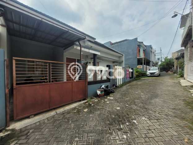 Jual Rumah Strategis Bagus Punya 0 KT di Karangploso Malang - Jual Rumah Strategis Bagus Punya 0 KT di Karangploso Malang -