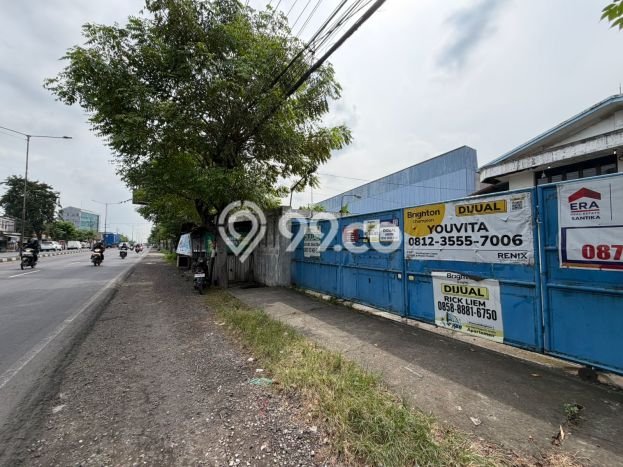 Pabrik Dijual Lokasi Emas di Taman Luas 4229m2 Pabrik Dijual Lokasi Emas di Taman Luas 4229m2