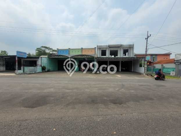 Unit Komersial Dijual di Dlanggu Mojokerto 684m2 Unit Komersial Dijual di Dlanggu Mojokerto 684m2