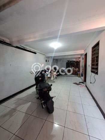 For Sale! Premium House LT 287m2 Desain Modern di Sariwangi For Sale! Premium House LT 287m2 Desain Modern di Sariwangi