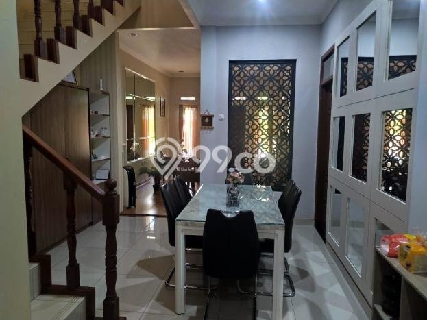 Rumah Modern 5 KT di Cikutra Bandung Semi Furnished Rumah Modern 5 KT di Cikutra Bandung Semi Furnished
