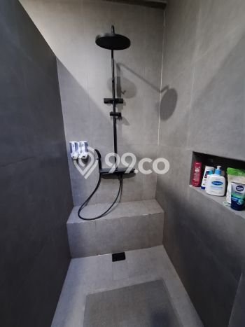For Sale! Premium House LT 287m2 Desain Modern di Sariwangi For Sale! Premium House LT 287m2 Desain Modern di Sariwangi