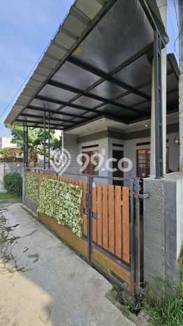 Rumah Luas Asri 2 KT Siap Huni di Cihanjuang Bandung Rumah Luas Asri 2 KT Siap Huni di Cihanjuang Bandung