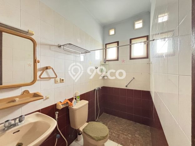 Jual Rumah Mewah Elegan Dengan View Cantik di Setra Duta, Bandung Jual Rumah Mewah Elegan Dengan View Cantik di Setra Duta, Bandung