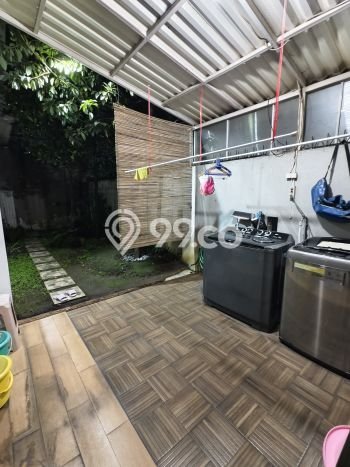Rumah Elit Modern Tanpa Renovasi di Taman Kopo Indah Bandung Rumah Elit Modern Tanpa Renovasi di Taman Kopo Indah Bandung