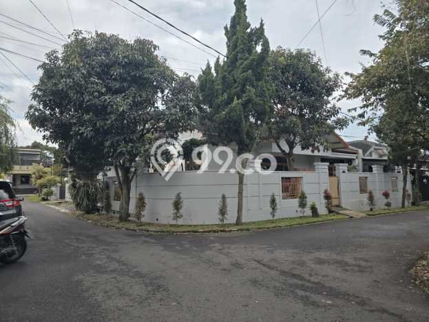 For Sale Rumah 6 Kamar Lokasi Ideal Bagus dan Strategis di Cimahi Utara For Sale Rumah 6 Kamar Lokasi Ideal Bagus dan Strategis di Cimahi Utara