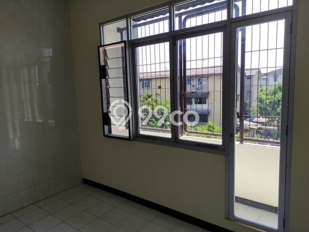 Lokasi Strategis! Dijual Ruko Bisnis di Gayungan, Surabaya Kondisi Baik Lokasi Strategis! Dijual Ruko Bisnis di Gayungan, Surabaya Kondisi Baik