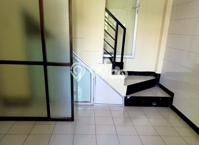 Lokasi Strategis! Dijual Ruko Bisnis di Gayungan, Surabaya Kondisi Baik Lokasi Strategis! Dijual Ruko Bisnis di Gayungan, Surabaya Kondisi Baik