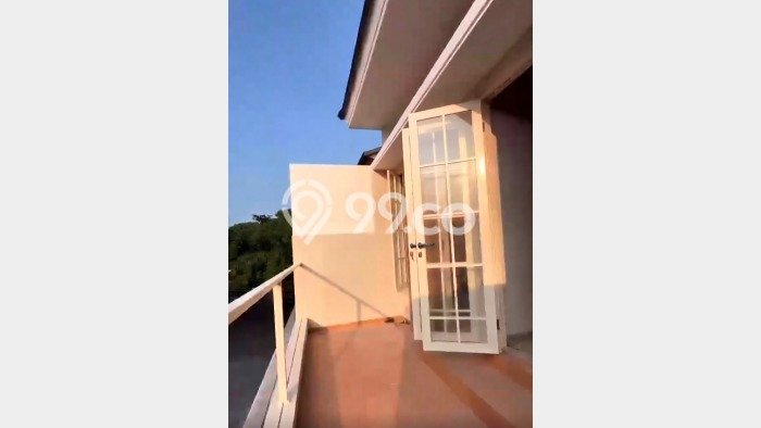 Jual Rumah Minimalis Bagus Punya 3 KT di Rungkut Surabaya SHM Jual Rumah Minimalis Bagus Punya 3 KT di Rungkut Surabaya SHM