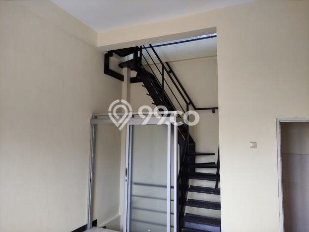 Lokasi Strategis! Dijual Ruko Bisnis di Gayungan, Surabaya Kondisi Baik Lokasi Strategis! Dijual Ruko Bisnis di Gayungan, Surabaya Kondisi Baik