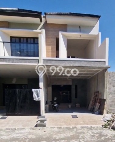 Dijual Rumah Minimalis Bagus Punya 4 KT di Wonocolo Surabaya SHM Dijual Rumah Minimalis Bagus Punya 4 KT di Wonocolo Surabaya SHM