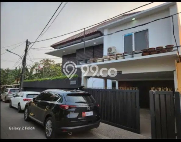 Rumah Elit Modern Siap Huni di Meruya Jakarta Barat Rumah Elit Modern Siap Huni di Meruya Jakarta Barat