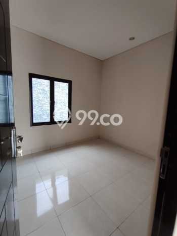 Rumah Luxury Modern Tanpa Renovasi di Kayu Putih Jakarta Timur Rumah Luxury Modern Tanpa Renovasi di Kayu Putih Jakarta Timur