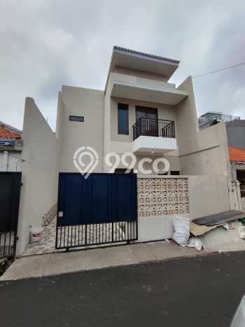 Rumah Luxury Modern Tanpa Renovasi di Kayu Putih Jakarta Timur Rumah Luxury Modern Tanpa Renovasi di Kayu Putih Jakarta Timur