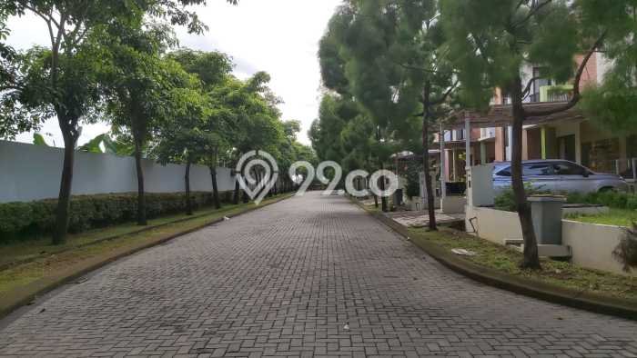 Rumah Murah LT 232m2 di Harapan Indah Lingkungan Asri Rumah Murah LT 232m2 di Harapan Indah Lingkungan Asri