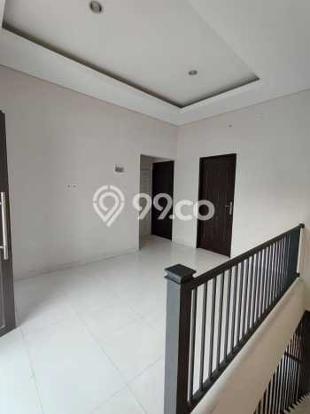 Rumah Luxury Modern Tanpa Renovasi di Kayu Putih Jakarta Timur Rumah Luxury Modern Tanpa Renovasi di Kayu Putih Jakarta Timur