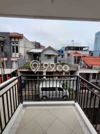 Rumah Luxury Modern Tanpa Renovasi di Kayu Putih Jakarta Timur Rumah Luxury Modern Tanpa Renovasi di Kayu Putih Jakarta Timur