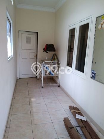 Rumah Modern 4 Kamar LT 241m2 di Harapan Indah Rumah Modern 4 Kamar LT 241m2 di Harapan Indah
